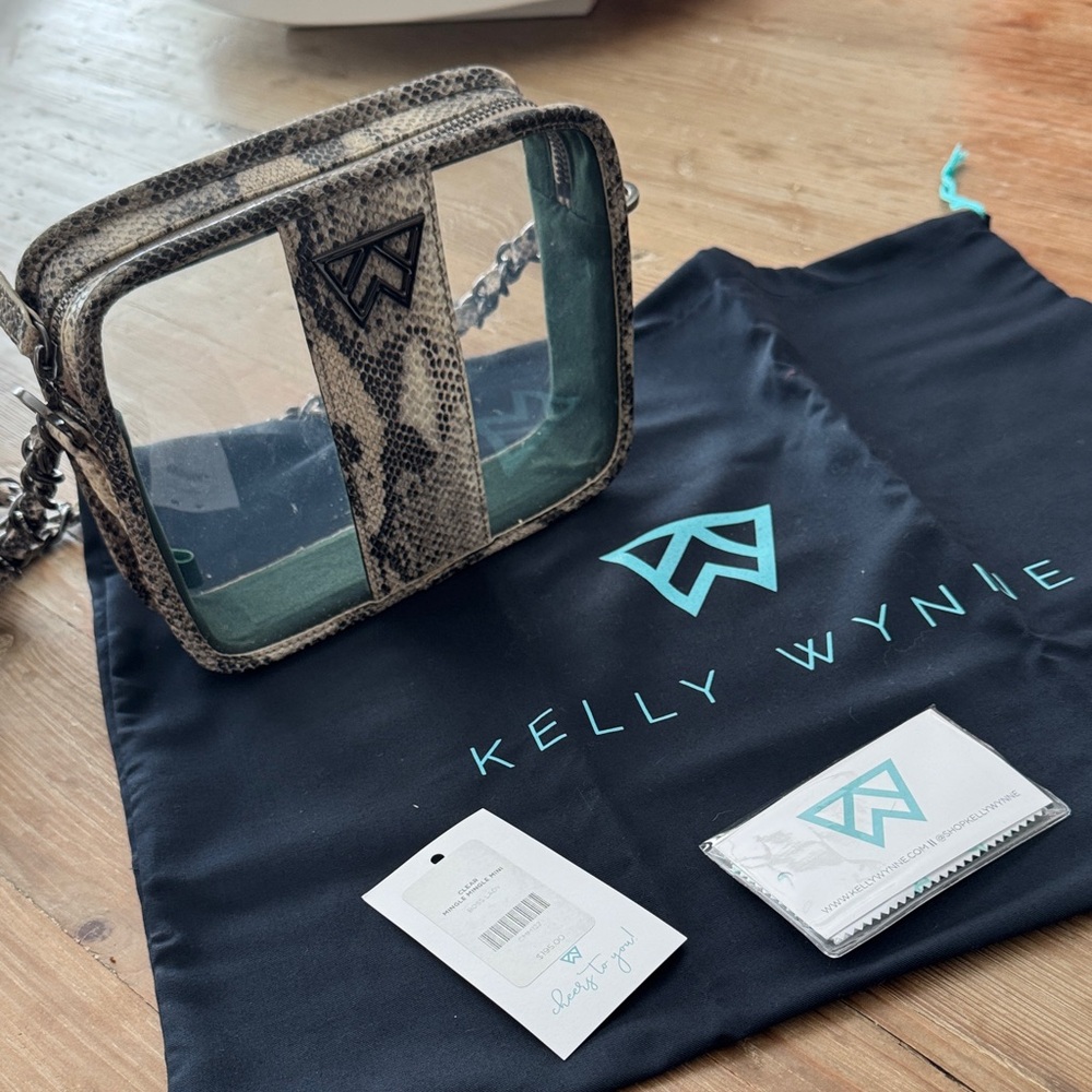 Kelly Wynne Clear Mingle Mingle Mini